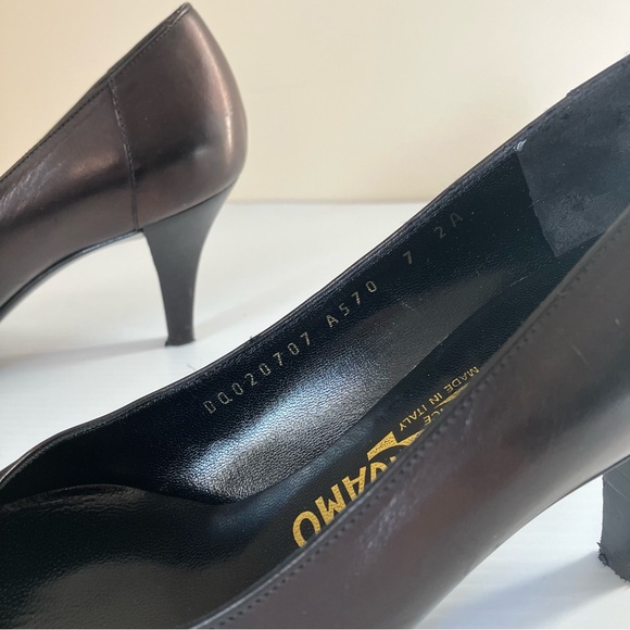 Salvatore Ferragamo “the Beira” 7cm Black Bow Heels size 7 - Picture 7 of 12